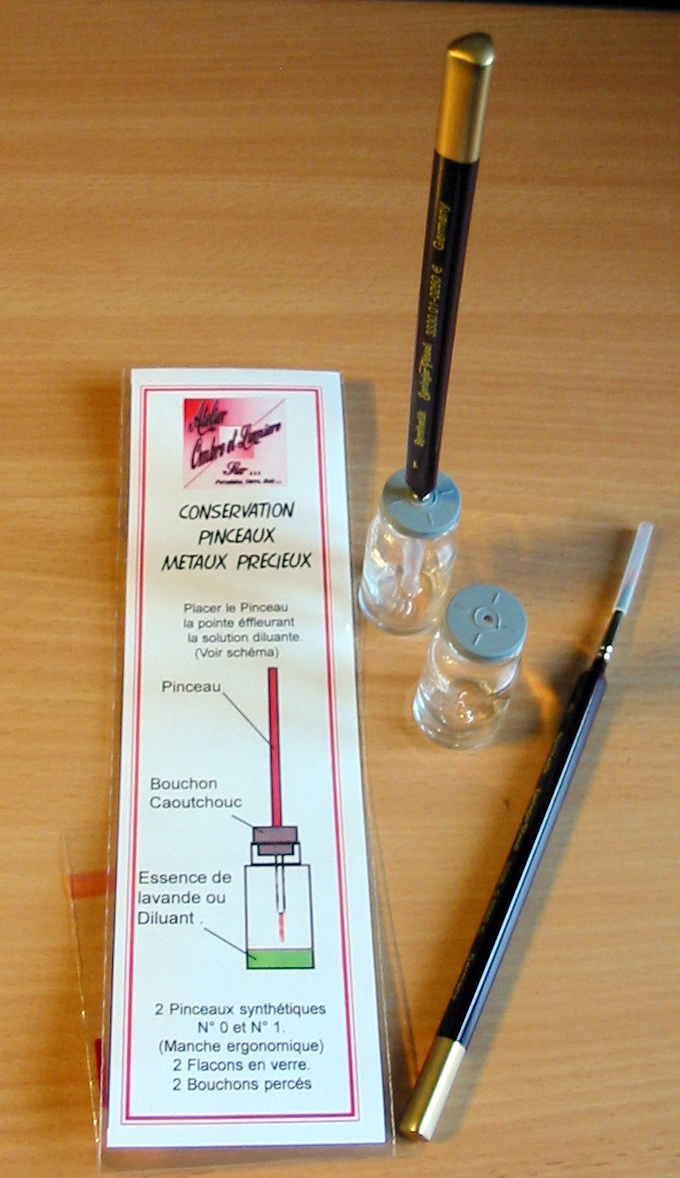 Kit of Preservation Brushes M&eacute;taux Pr&eacute;cieux